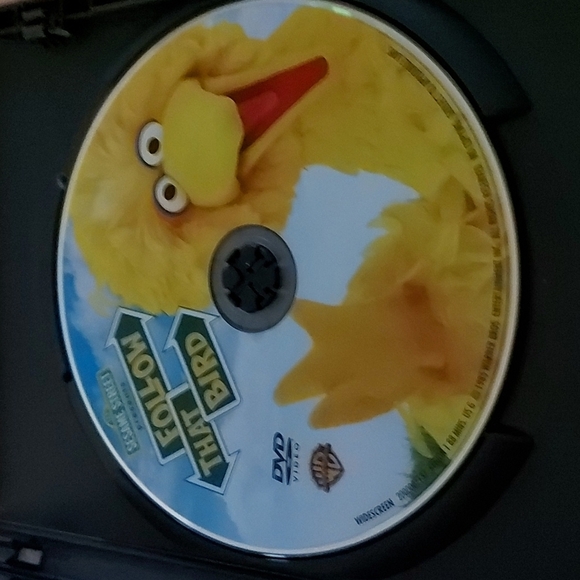 Sesame Street Follow  That Bird DVD - Picture 3 of 3